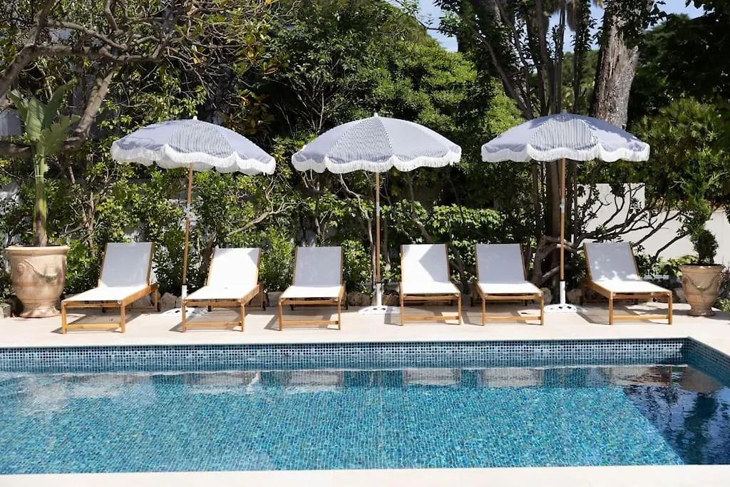 Beach Front Villa Cap D'Antibes 0*, Antibes Francie